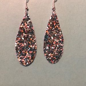 Leather earrings